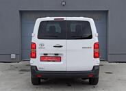 Toyota ProAce 6