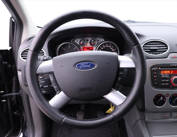 Ford Focus 16