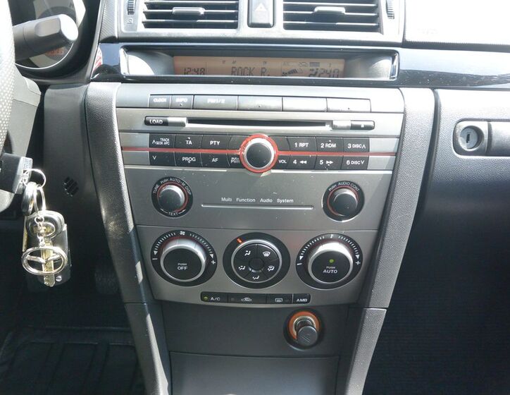Mazda 3 18