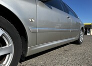 Peugeot 607 11