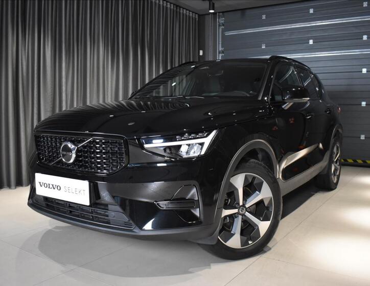 Volvo XC40 1