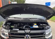 Volkswagen Caravelle 24