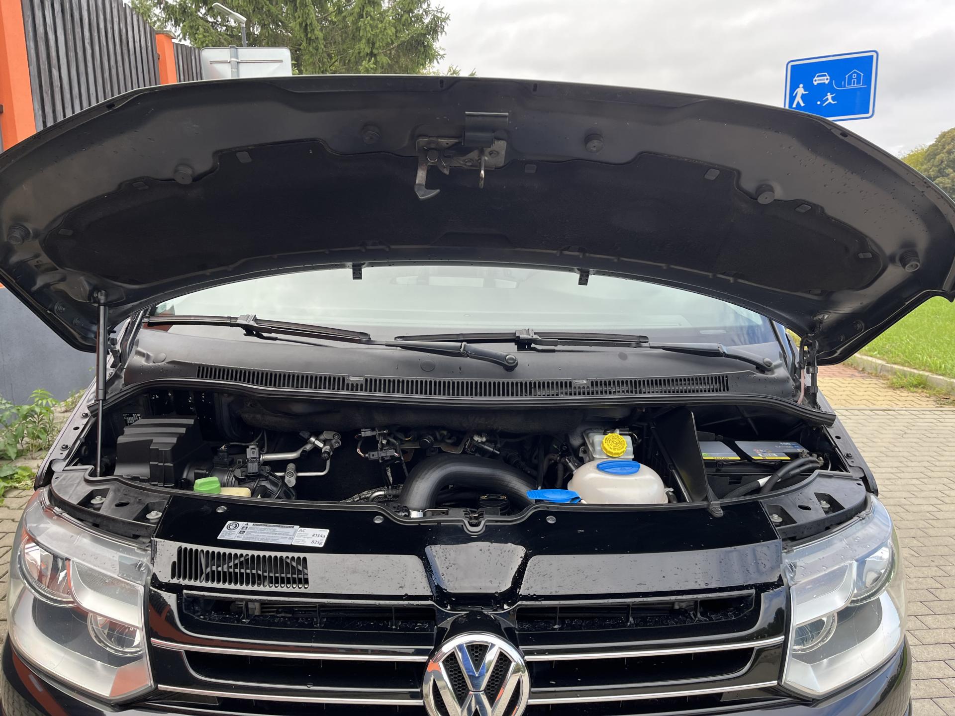 Volkswagen Caravelle