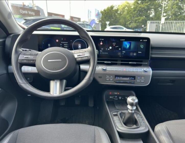 Hyundai Kona 12