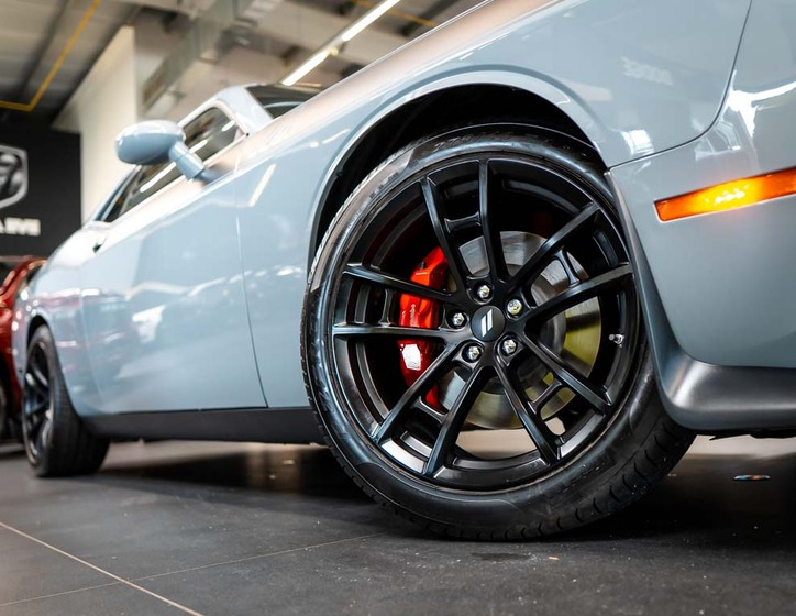 Dodge Challenger 34