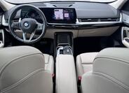 BMW X1 8