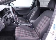 Volkswagen Golf 12
