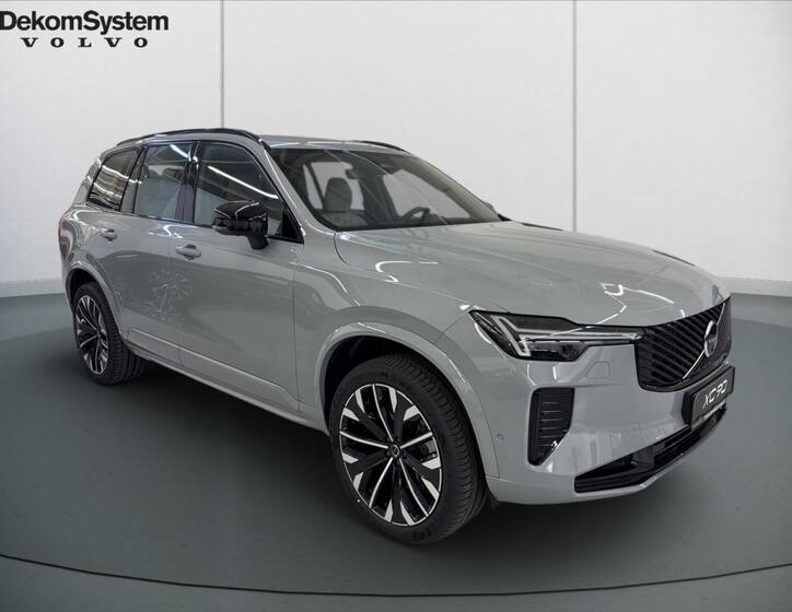 Volvo XC90 2