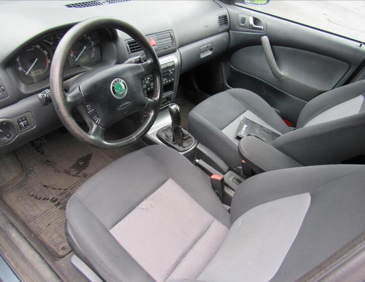 Škoda Octavia 9