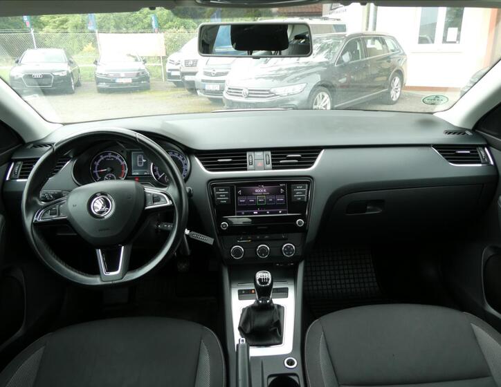 Škoda Octavia 24