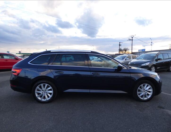 Škoda Superb 2
