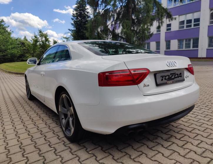 Audi A5 3