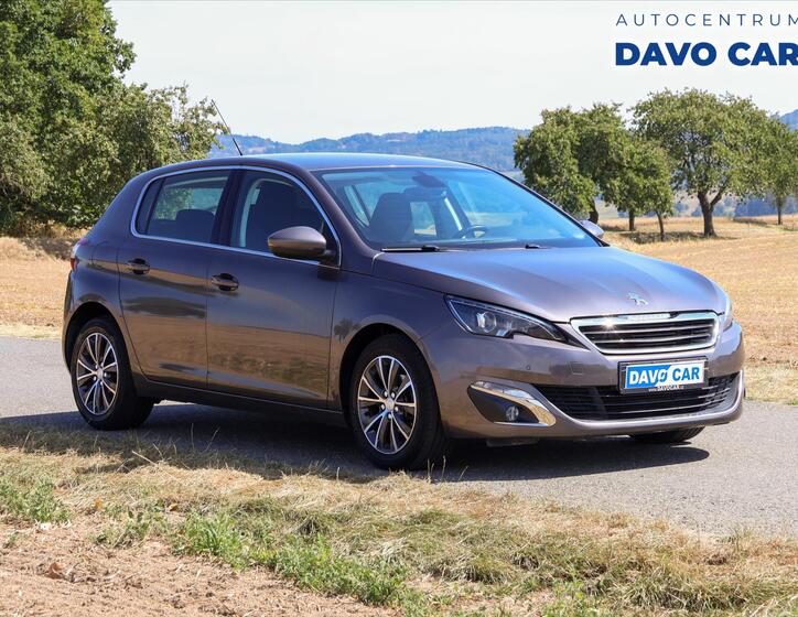 Peugeot 308 1