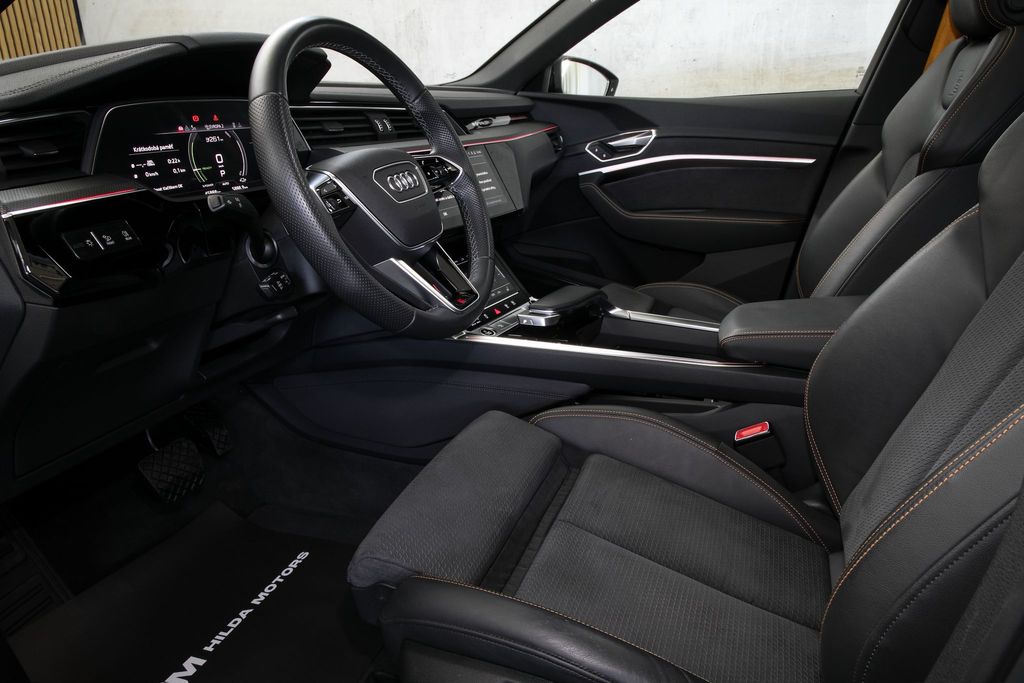 Audi e-tron