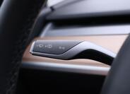 Tesla Model 3 19