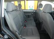 Volkswagen Touran 11
