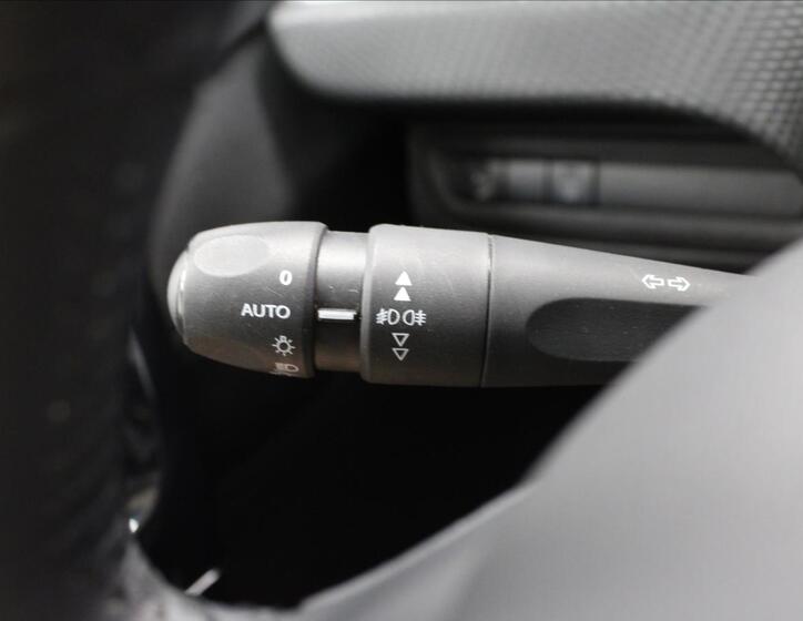 Peugeot 208 20
