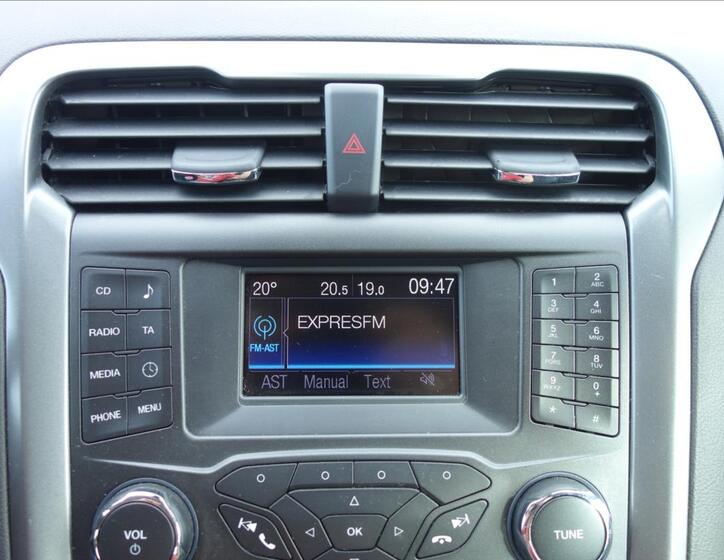 Ford Mondeo 23