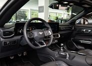 Ford Mustang 5