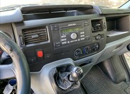 Ford Transit 9
