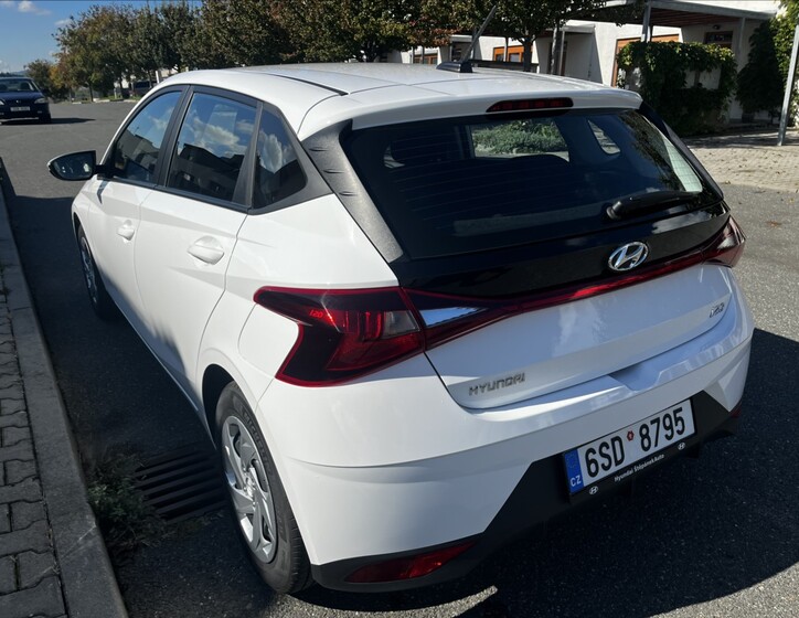 Hyundai i20 4