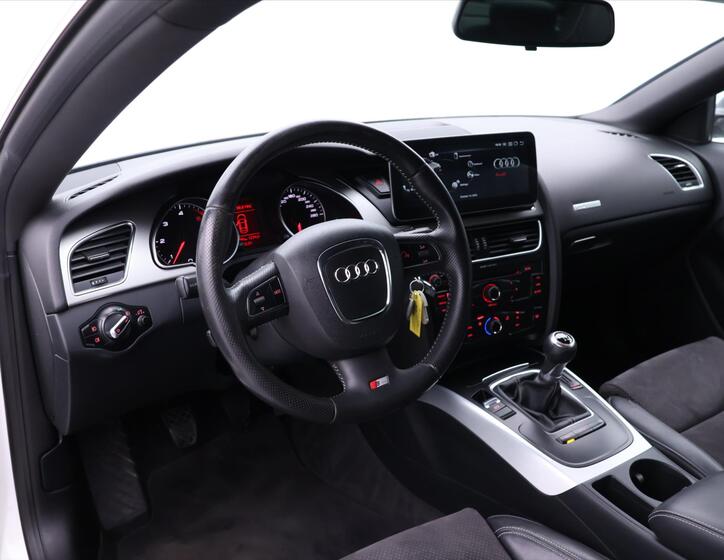 Audi A5 25
