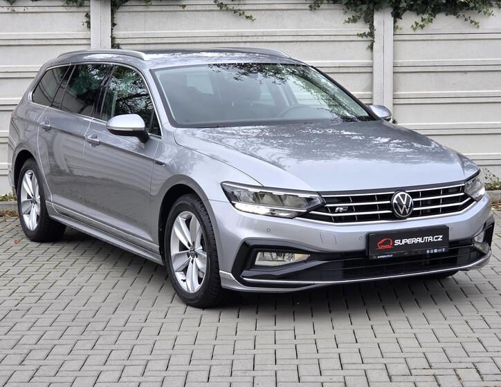 Volkswagen Passat 1