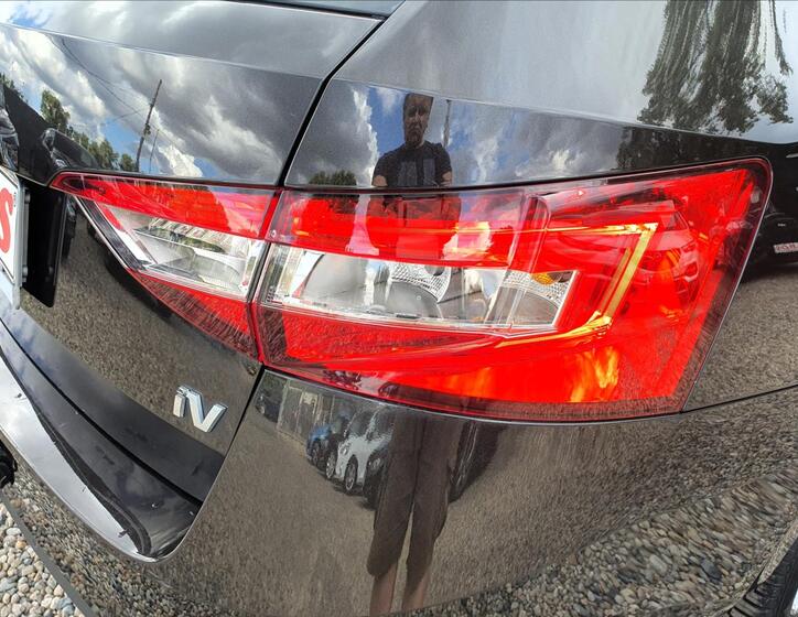 Škoda Superb 46