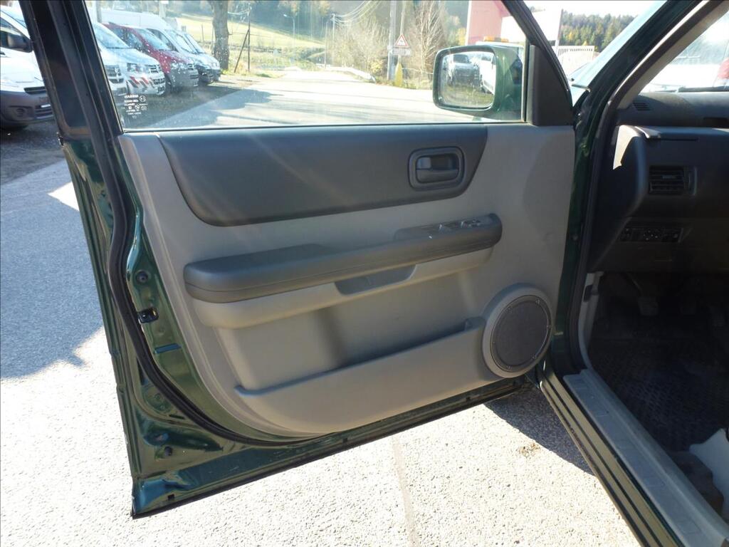 Nissan X-Trail 13