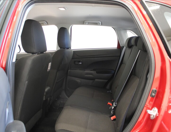 Mitsubishi ASX 7