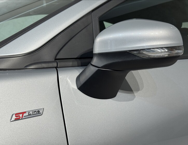 Ford Puma 8