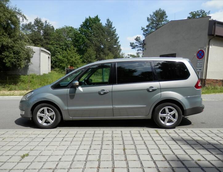 Ford Galaxy 6
