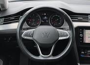 Volkswagen Passat 8