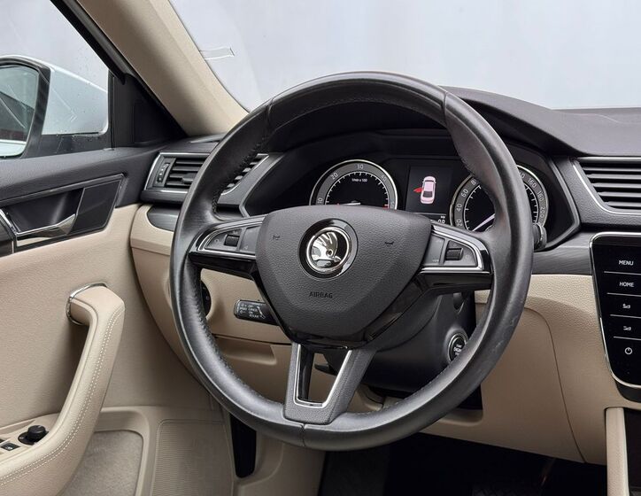 Škoda Superb 19