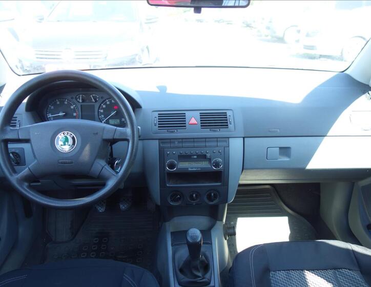 Škoda Fabia 15
