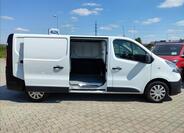 Renault Trafic 13