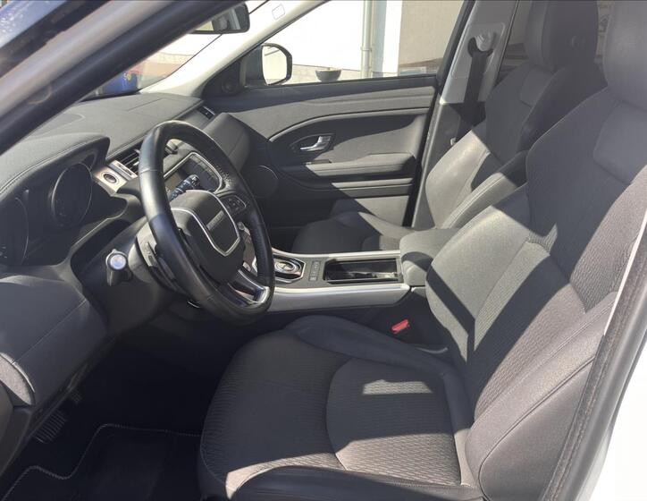 Land Rover Range Rover Evoque 11