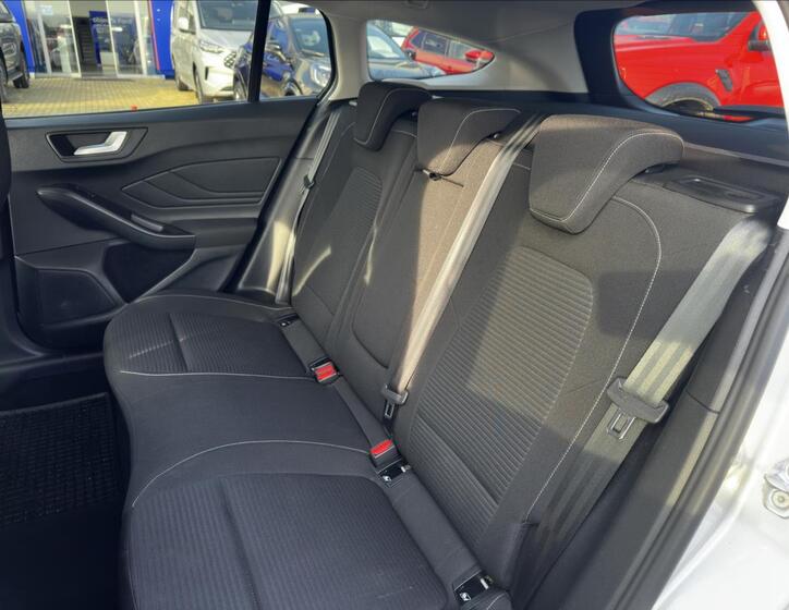 Ford Focus 19