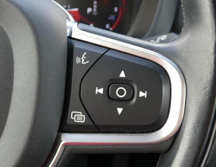 Volvo XC60 12