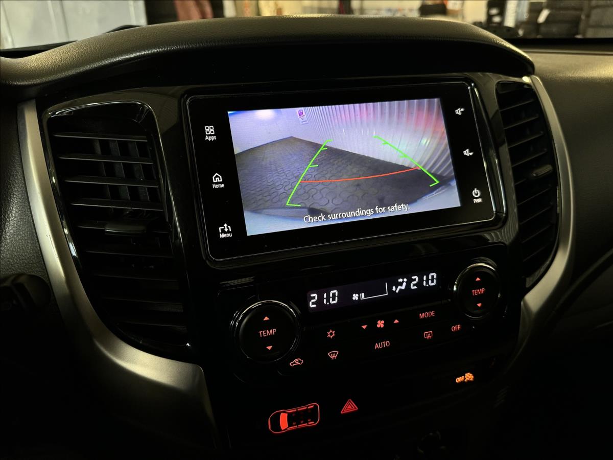 Mitsubishi L200