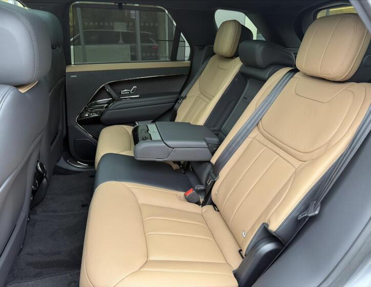 Land Rover Range Rover Sport 28