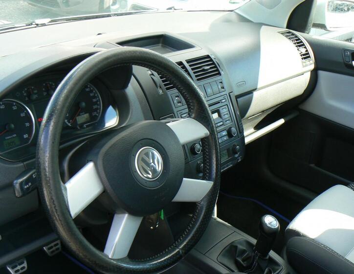 Volkswagen Polo 10