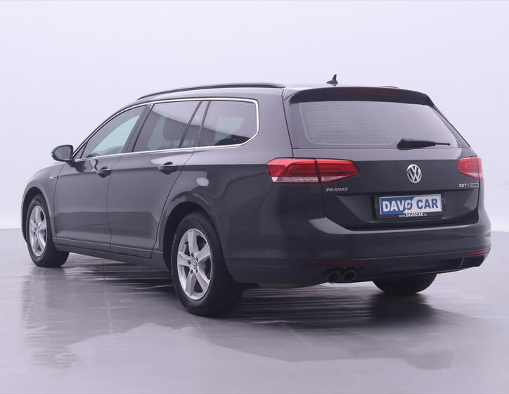 Volkswagen Passat 5