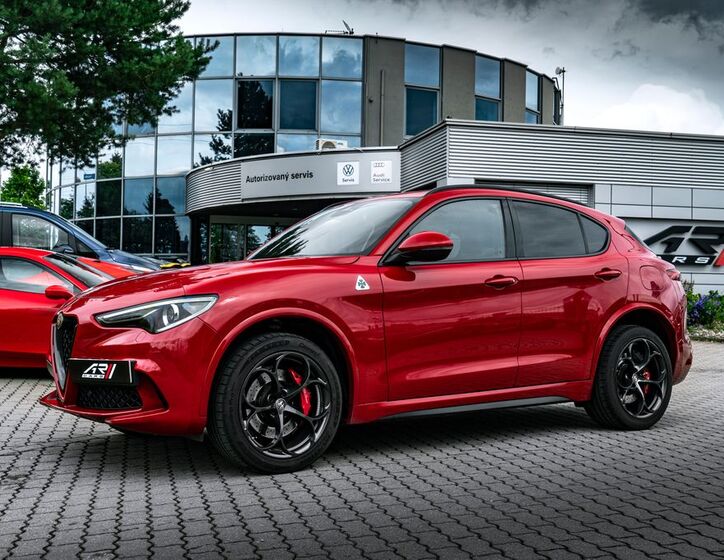Alfa Romeo Stelvio 28
