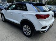 Volkswagen T-Roc 6