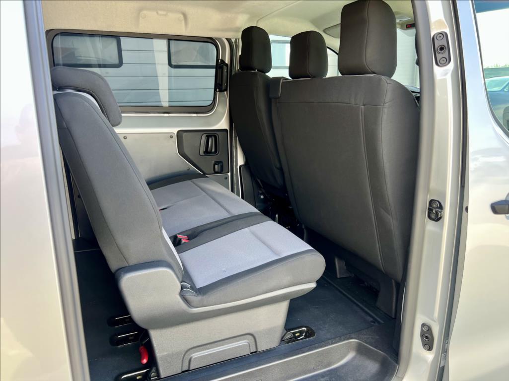 Peugeot Traveller