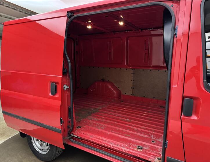 Ford Transit 26