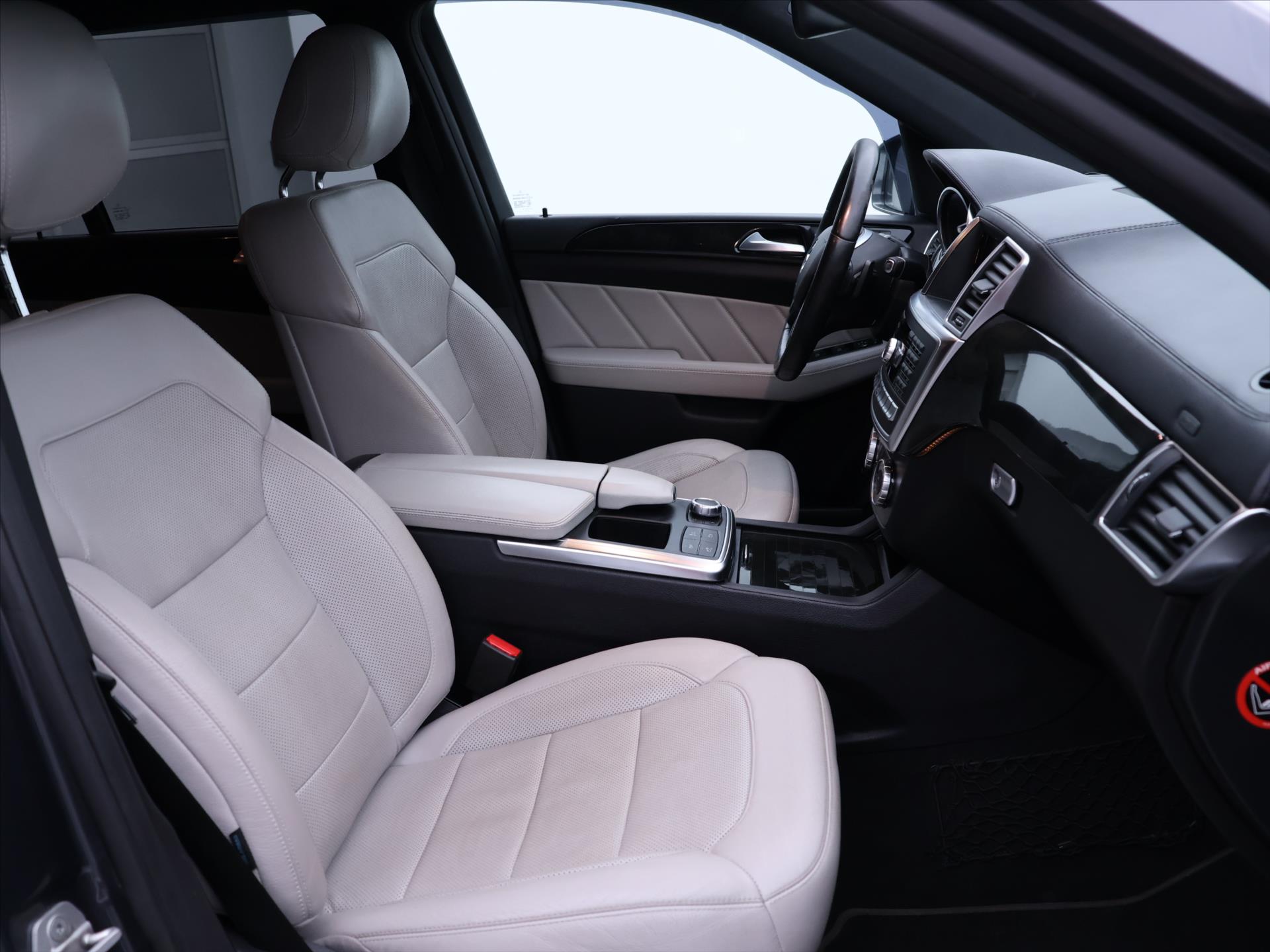 Mercedes-Benz GL