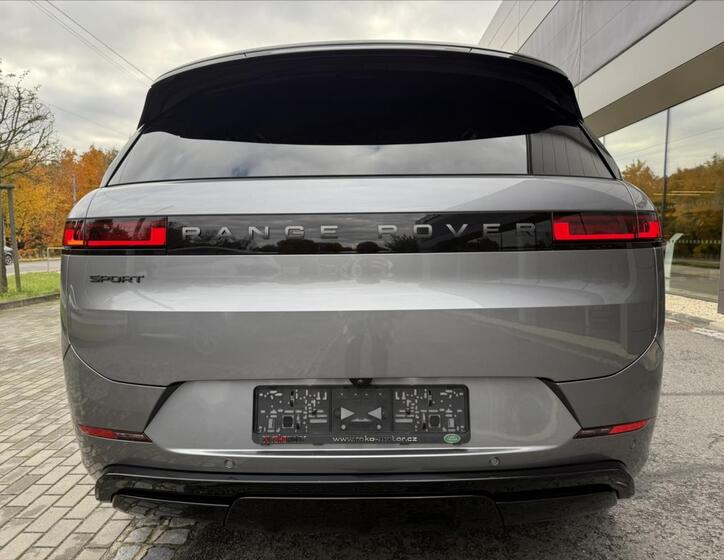 Land Rover Range Rover Sport 9