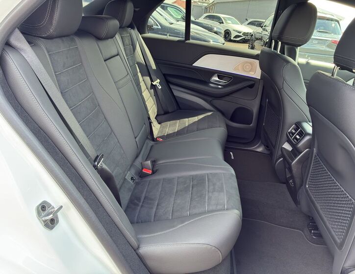 Mercedes-Benz GLE 7